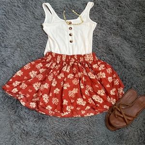 Forever 21 burnt orange flouncy skirt M